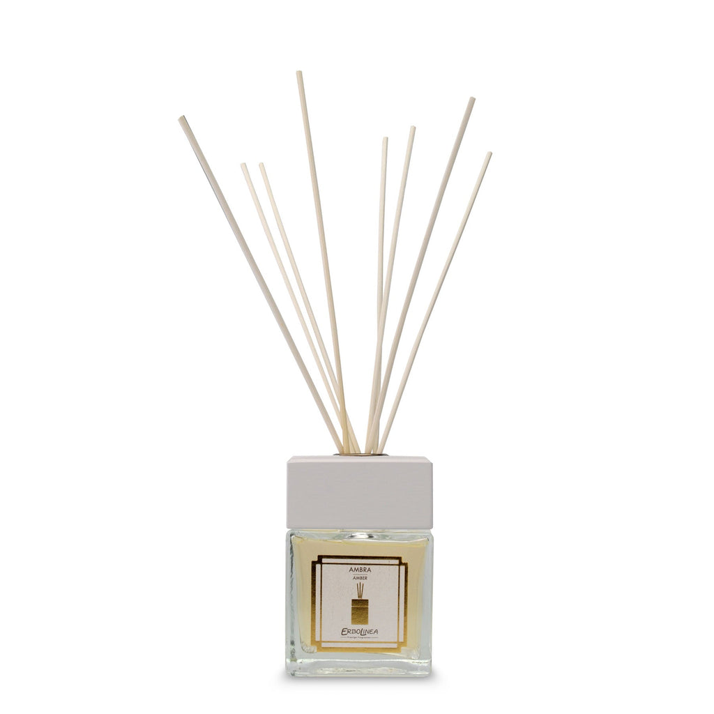 Difuzor Ambra cu bețișoare, parfum de cameră senzual cu heliotrope, ambră și santal – Toya
