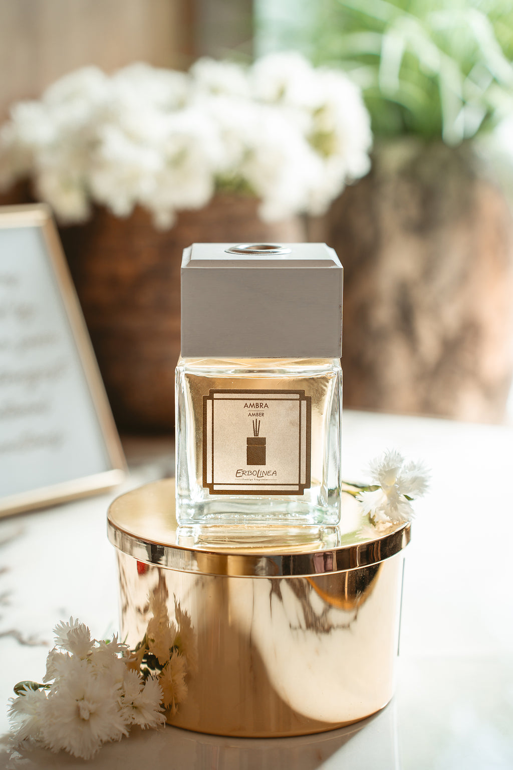 Difuzor cu bețișoare Ambra — parfum de ambient premium, handmade în Italia