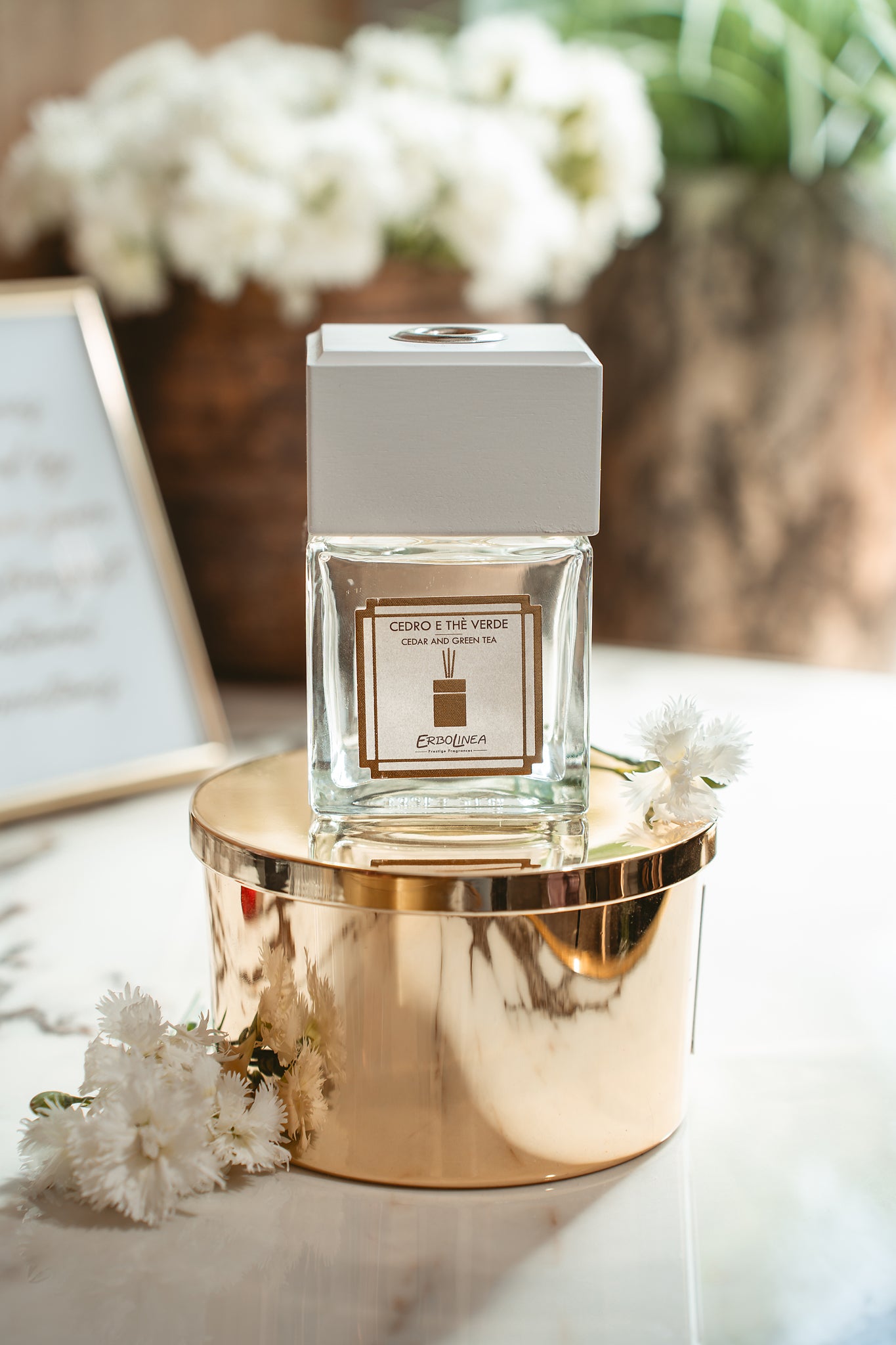 Difuzor cu bețișoare Cedro & Thè Verde — parfum de ambient premium, handmade în Italia — detaliu produs