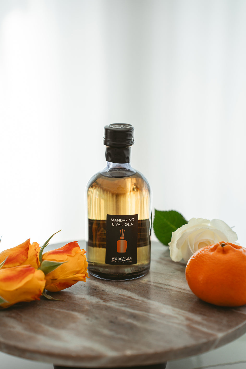 Rezervă parfum de ambient Mandarino e Vaniglia — reumplere pentru difuzor cu bețișoare, handmade în Italia