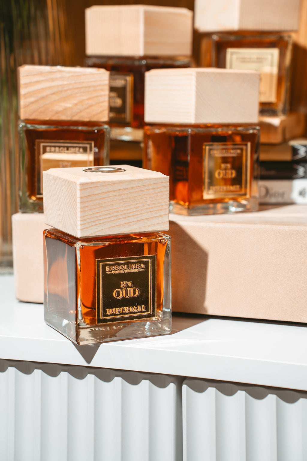 Difuzor cu bețișoare OUD4 — parfum de ambient premium, handmade în Italia — detaliu produs