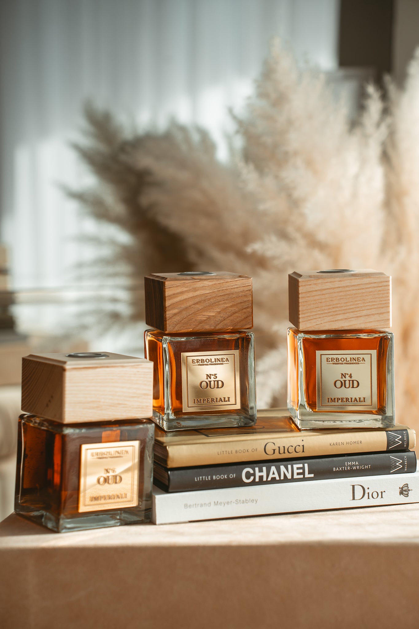 Difuzor cu bețișoare OUD5 — parfum de ambient premium, handmade în Italia — detaliu produs
