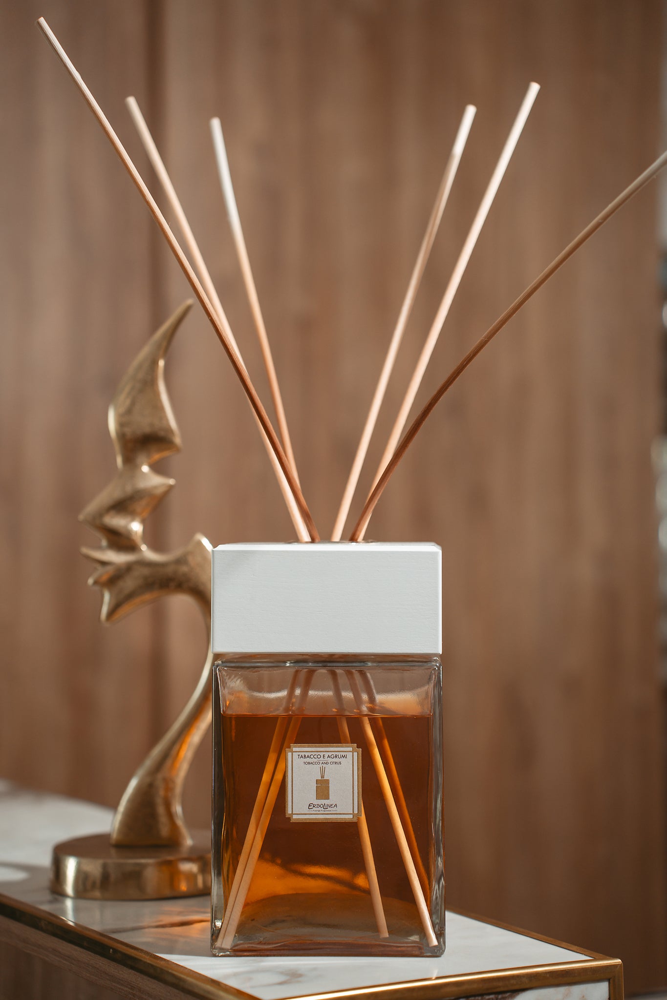Difuzor cu bețișoare Tabacco e Agrumi — parfum de ambient premium, handmade în Italia
