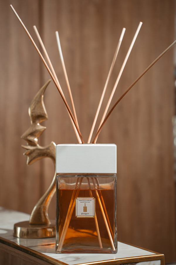 Difuzor cu bețișoare Tabacco e Agrumi — parfum de ambient premium, handmade în Italia