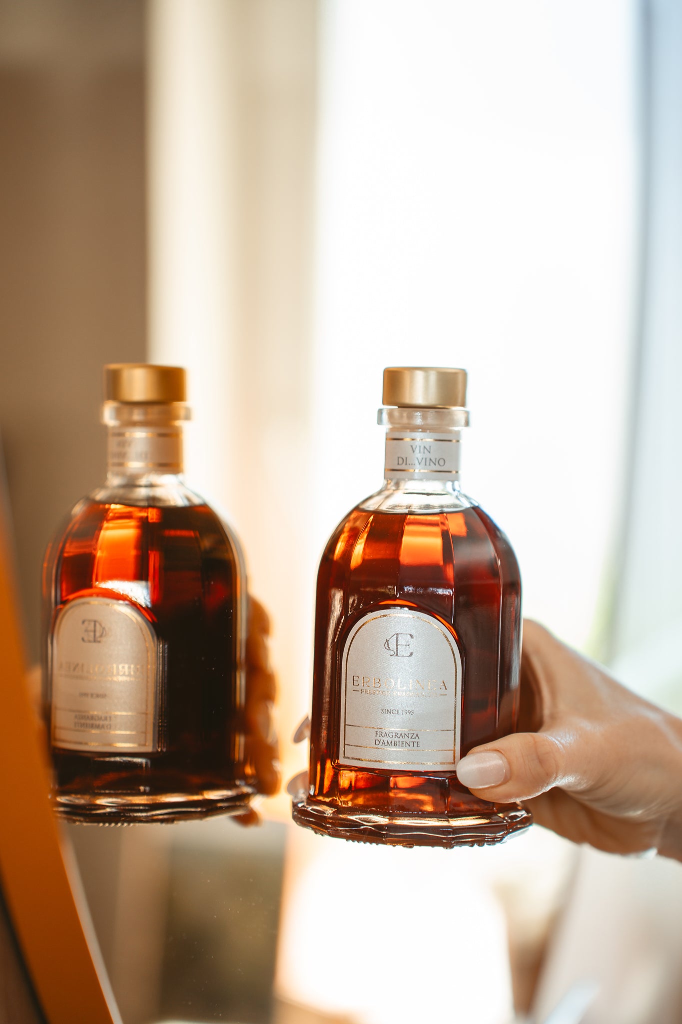 Difuzor premium Vin di Vino în sticlă apothecary — parfum de ambient de lux, handmade în Italia — detaliu produs
